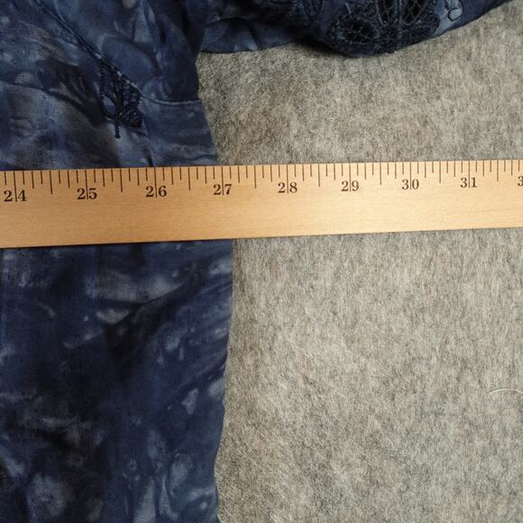 John Mark Top Womens 2X Button Front Artsy Tie Dye Embroidered Lace Navy Blue - Picture 7 of 9